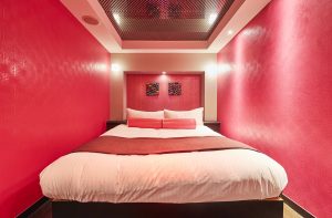 推しカラーが映える客室 707号室