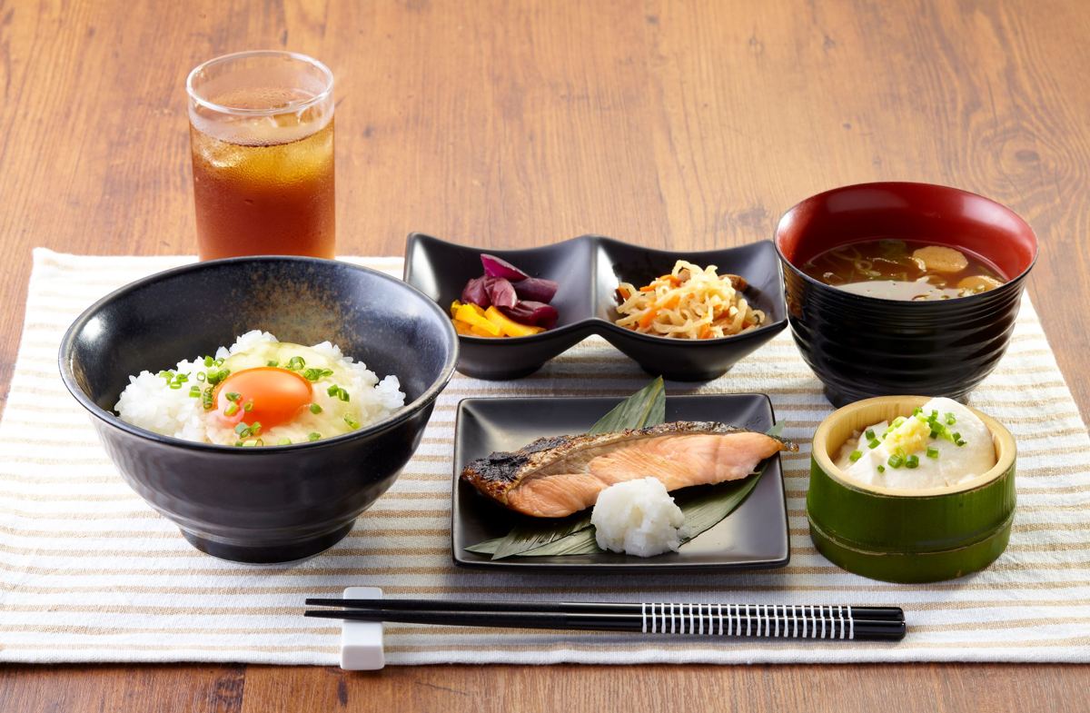 卵かけご飯の和朝食